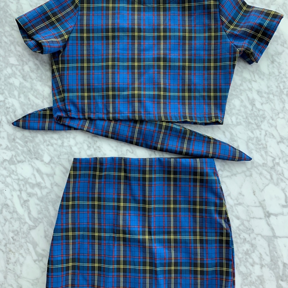 MATCHING SET! - Picture 4 of 6